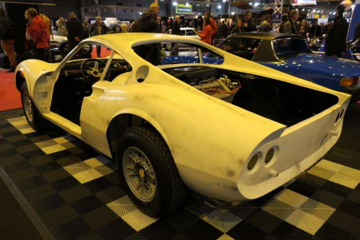 Rétromobile 2016, le auto e le moto più belle in diretta da Parigi (50)