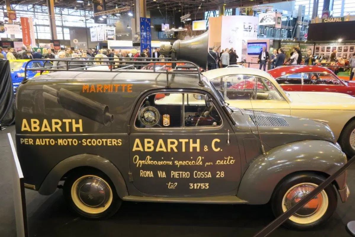 Rétromobile 2016, le auto e le moto più belle in diretta da Parigi (67)