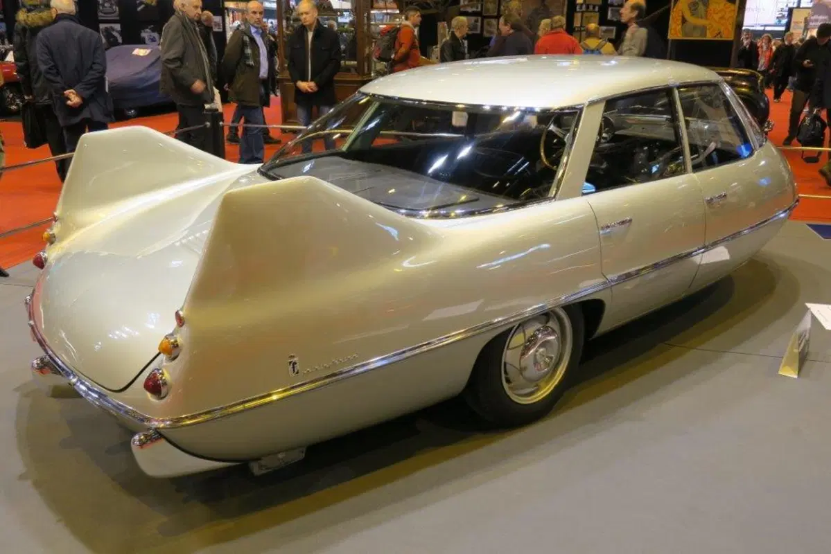 Rétromobile 2016, le auto e le moto più belle in diretta da Parigi (89)