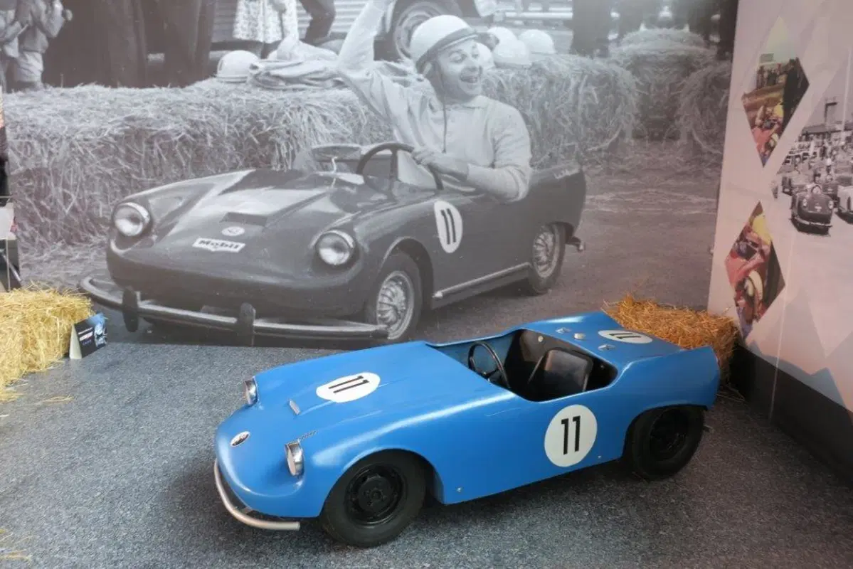 Rétromobile 2016, le auto e le moto più belle in diretta da Parigi (100)