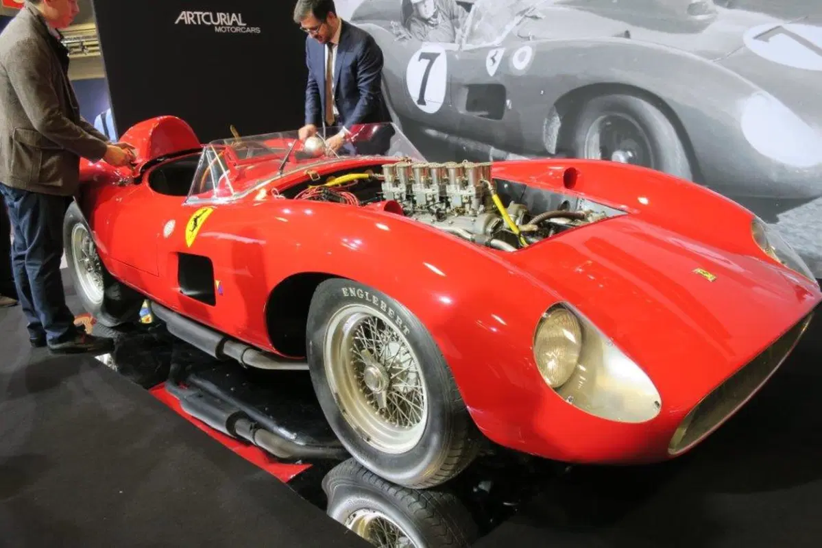 Rétromobile 2016, le auto e le moto più belle in diretta da Parigi (116)