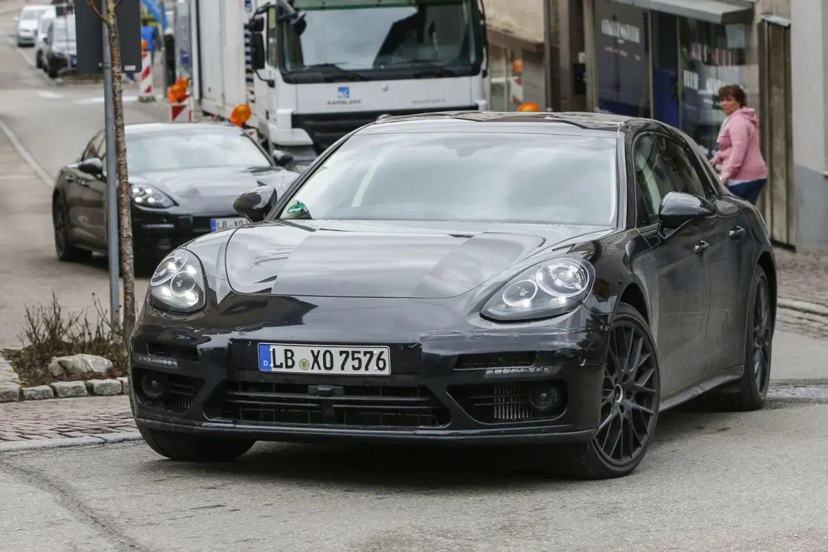 Porsche Panamera Wagon? Eccola! (4)