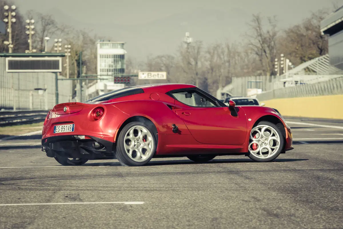 Le auto del Milione: Alfa Romeo 4C (4)