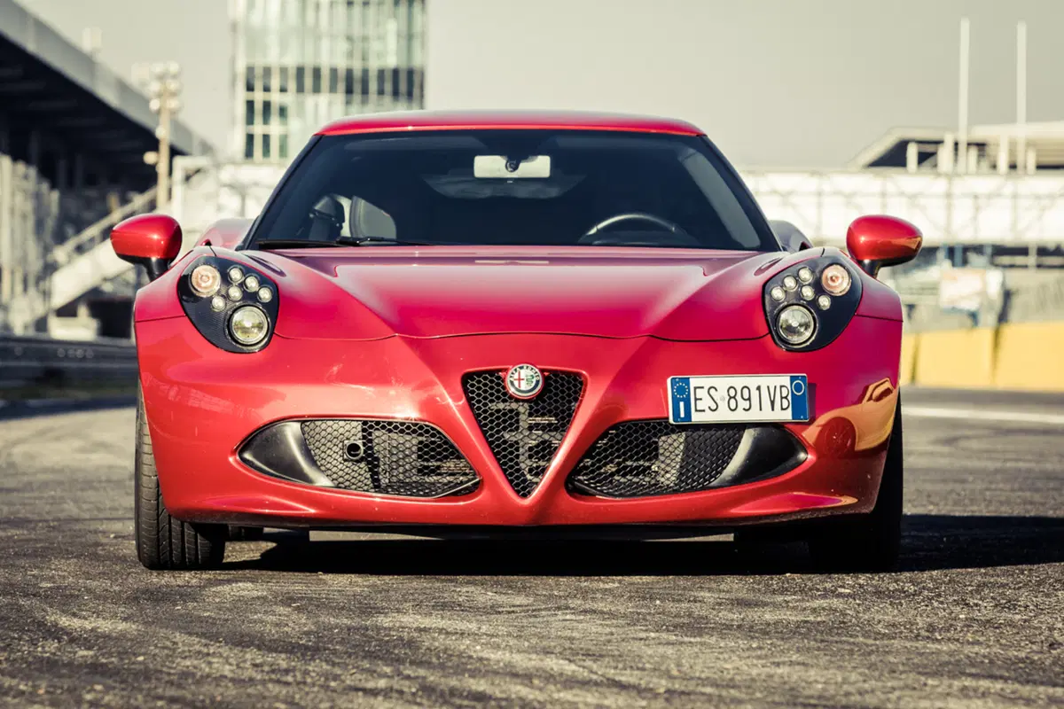 Le auto del Milione: Alfa Romeo 4C (3)