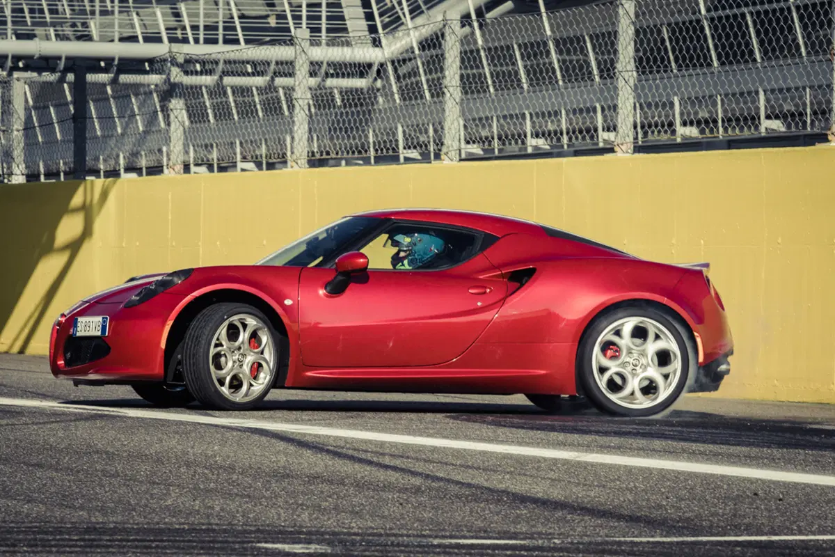 Le auto del Milione: Alfa Romeo 4C (5)