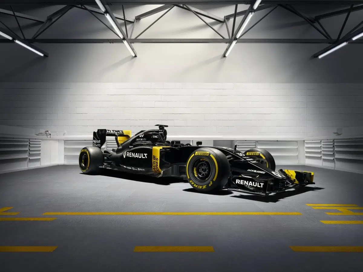 Formula 1, ecco la Renault! Magnussen e Palmer titolari, Ocon riserva (2)