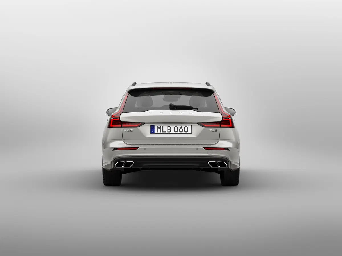 Volvo V60 2018 | tanta sicurezza al servizio della famiglia [Video] (41)