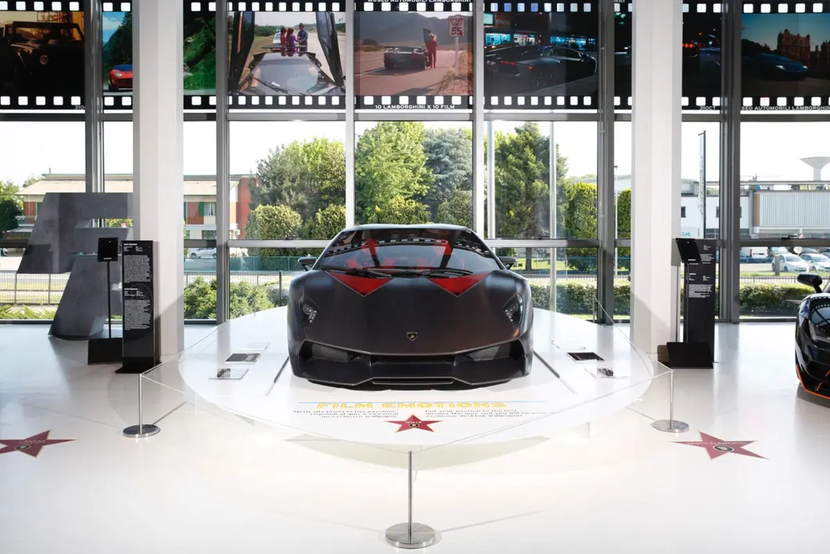 Museo Lamborghini: a Sant’Agata con Film Emotions tutte le star del Toro nel cinema (8)