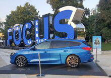 Milano, Piazza del Cannone: a RadioCity anche la Ford Focus Letters Experience 