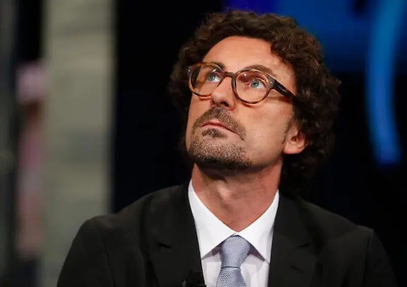 Chi &egrave; Danilo Toninelli, il nuovo ministro dei trasporti 