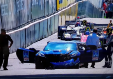 Corvette ZR1, incidente per SC della Indy Car [Video]