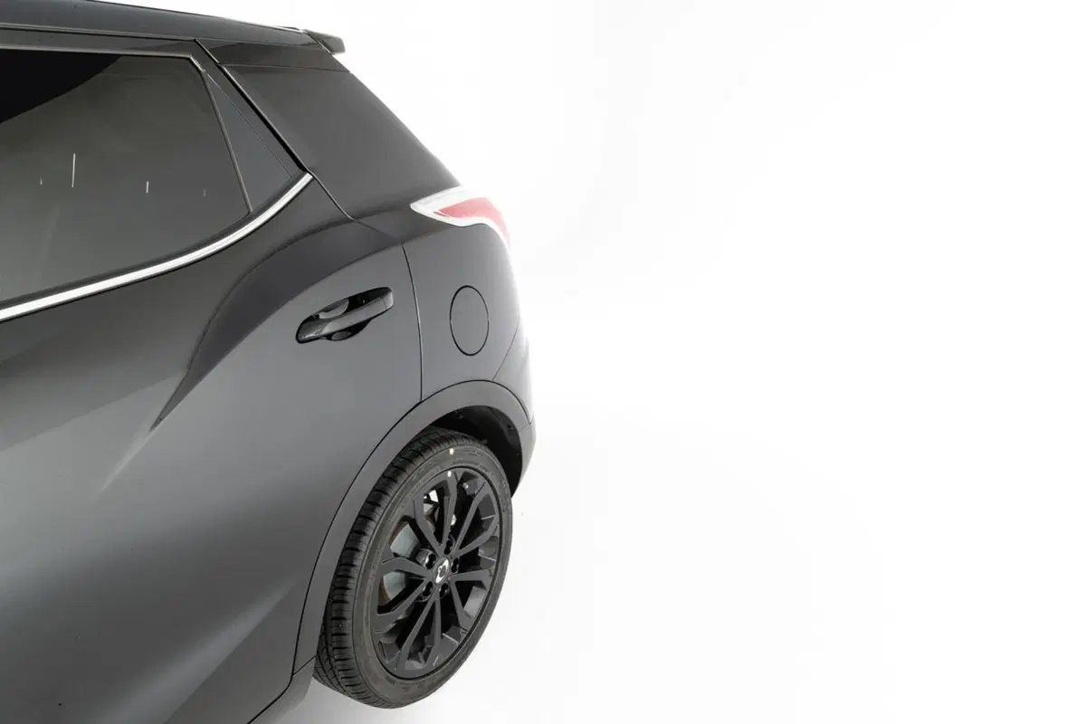 SsangYong Tivoli Black Edition, la prima delle “K Collection” (6)