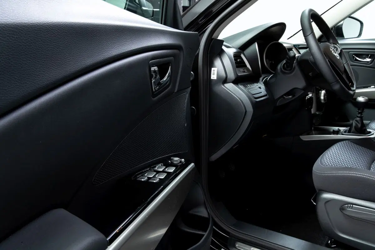 SsangYong Tivoli Black Edition, la prima delle “K Collection” (7)