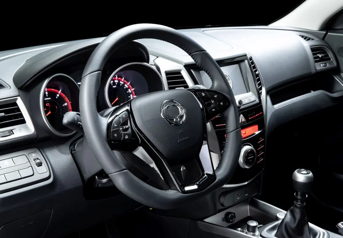 SsangYong Tivoli Black Edition, la prima delle “K Collection” (8)