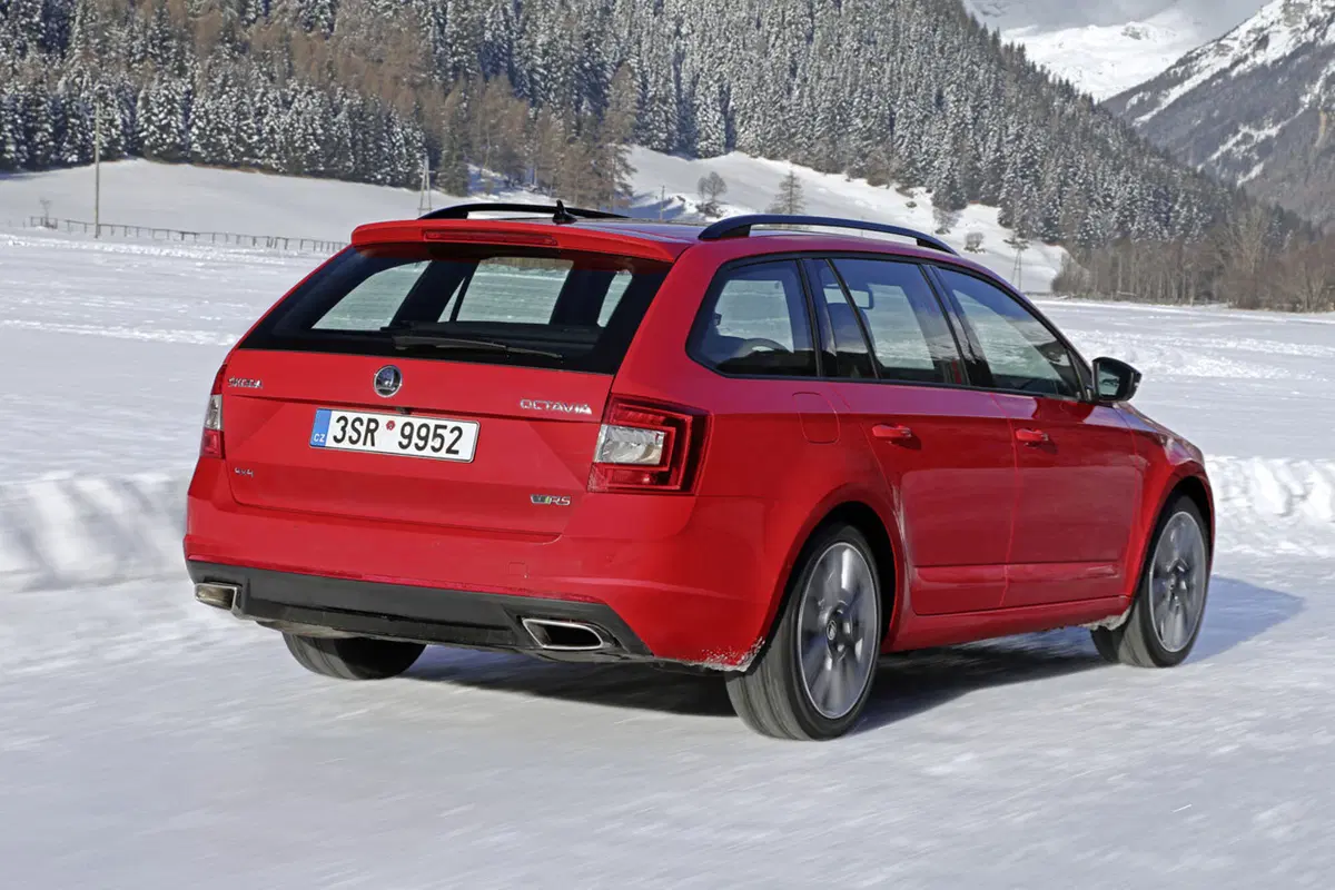 Skoda Octavia Wagon RS 4x4, potenza dappertutto (4)