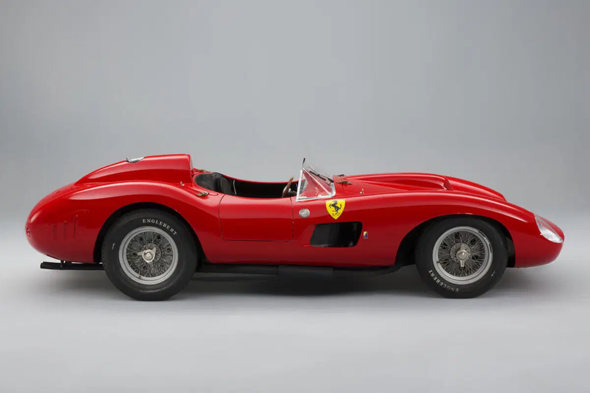Ferrari 335 S: la più costosa di sempre (in euro) (2)