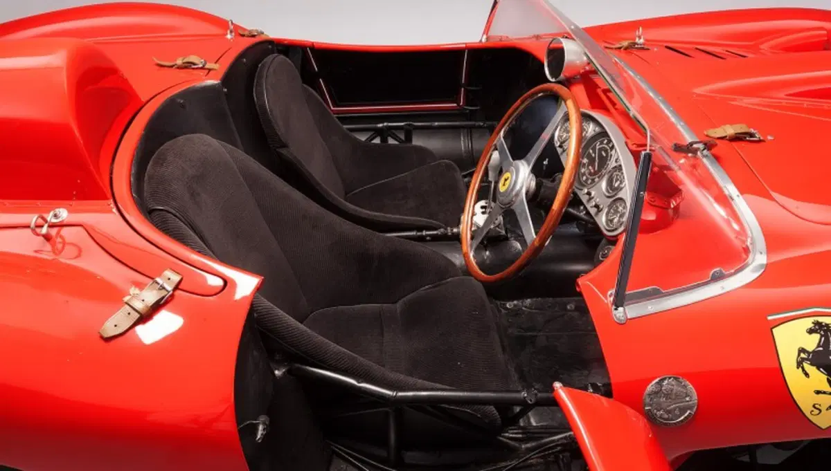 Ferrari 335 S: la più costosa di sempre (in euro) (6)