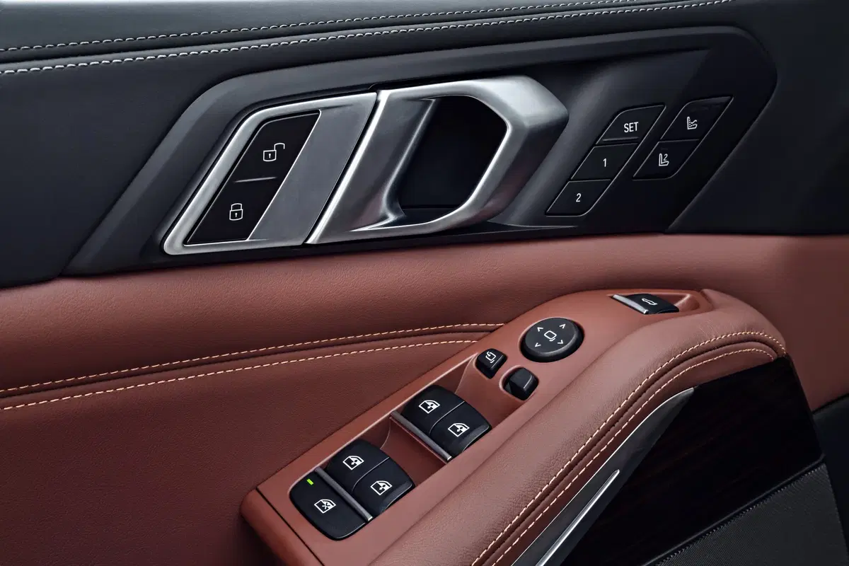 BMW X5: video, foto e dati della 4^ generazione del SUV di Monaco (11)
