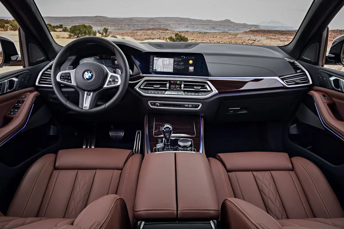 BMW X5: video, foto e dati della 4^ generazione del SUV di Monaco