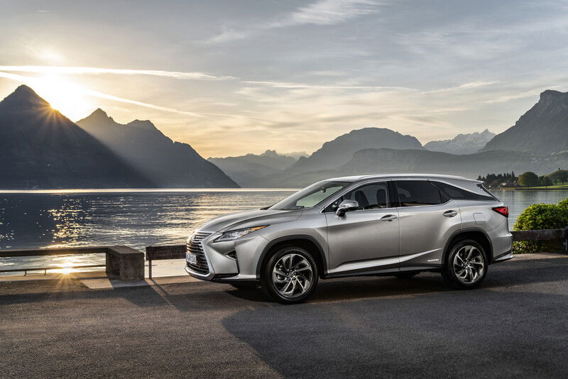 Il nuovo Lexus RX L 2018