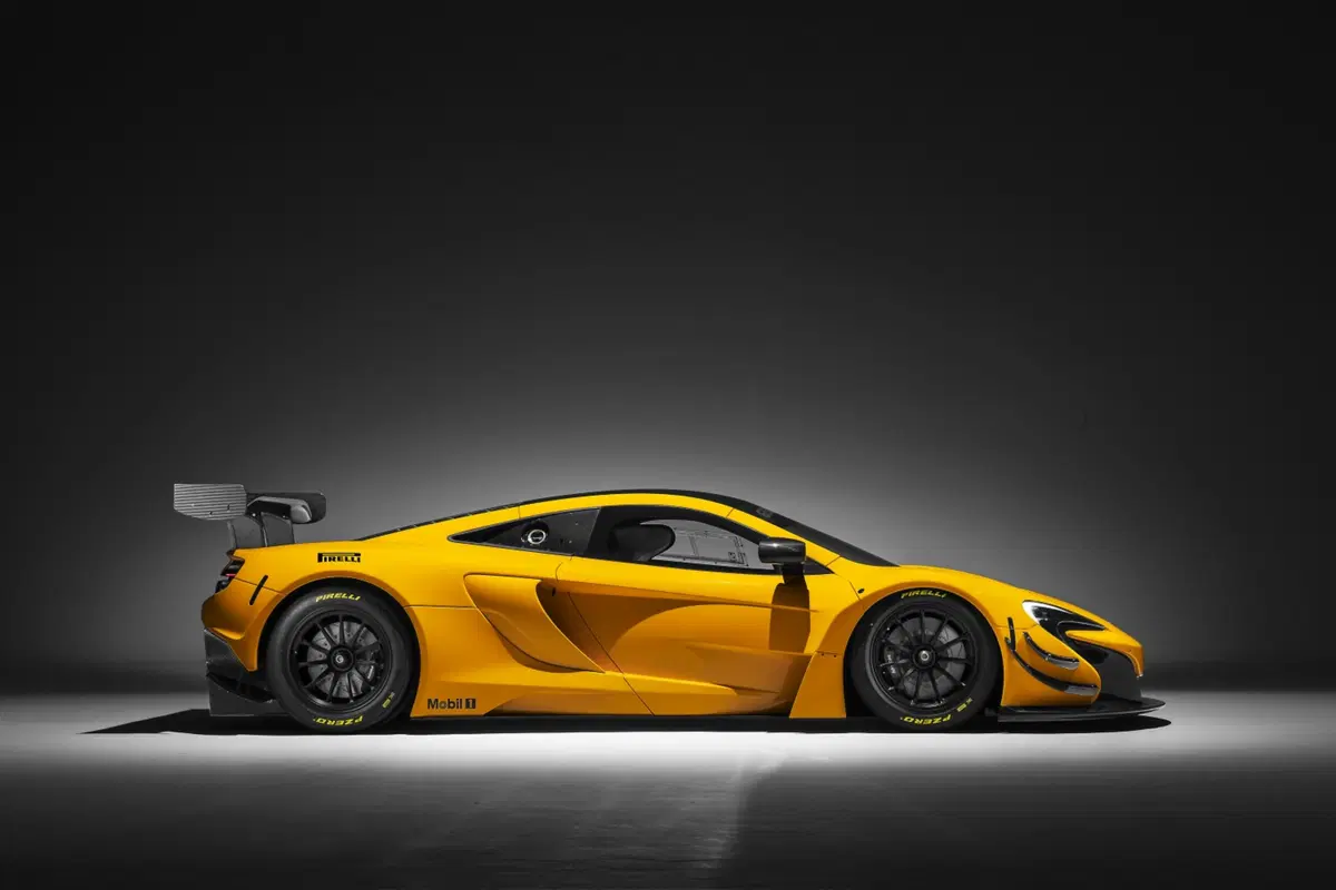 McLaren 650S GT3, a Ginevra la versione 2016 (2)