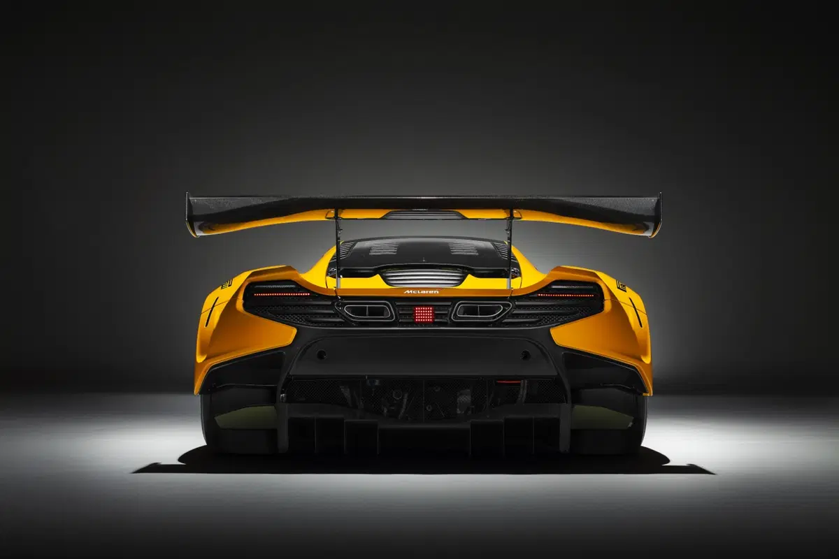 McLaren 650S GT3, a Ginevra la versione 2016 (5)