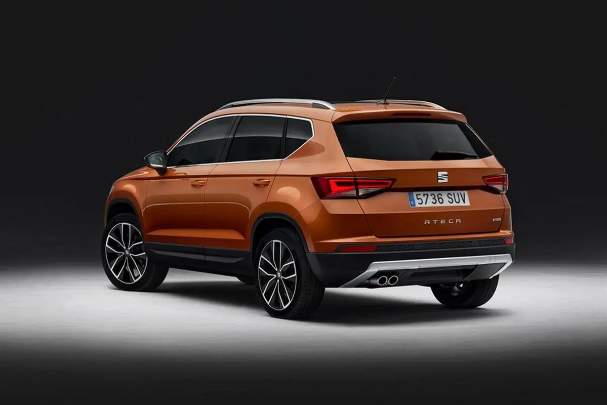 Seat Ateca, prime immagini e info del SUV spagnolo (14)