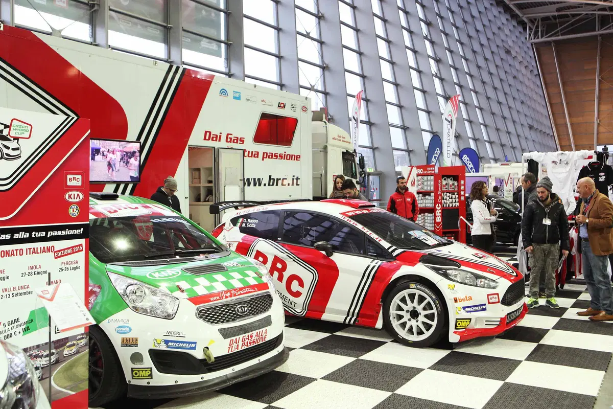Automotoretrò 2016, torna in scena la passione: questo weekend tutti a Torino (7)