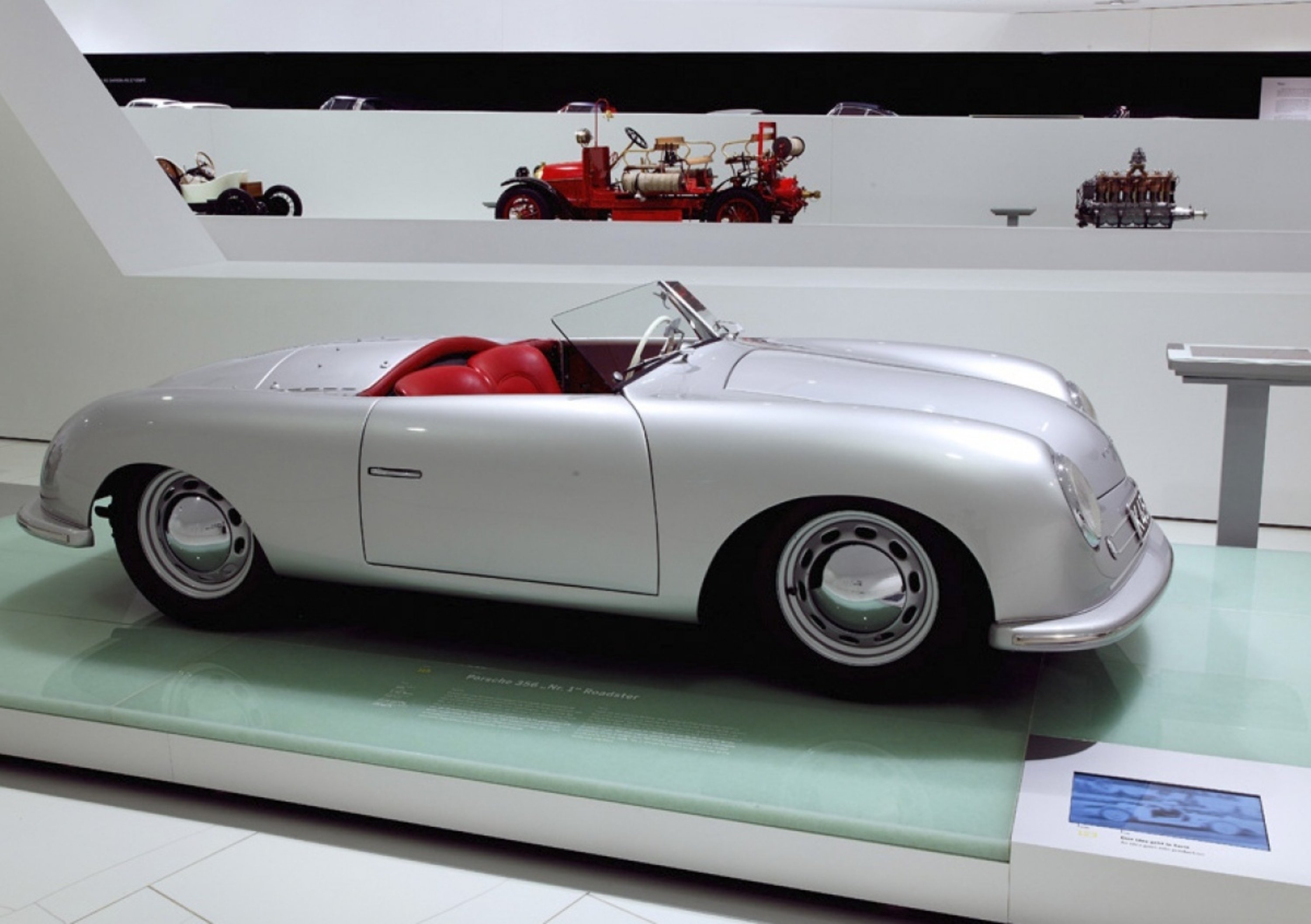 Porsche, la 1^ vettura prodotta esposta alla mostra del 70&deg; anniversario