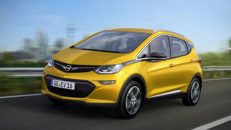 Opel Ampera-e: l&#039;elettrica tedesca arriver&agrave; nel 2017