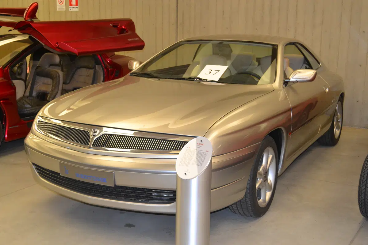 Automotoretrò 2016, i sensazionali prototipi della collezione Bertone (6)