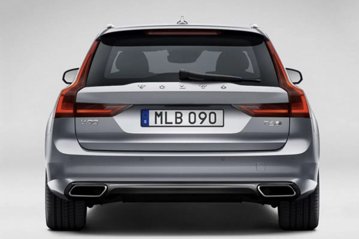 Volvo V90: le prime immagini (3)