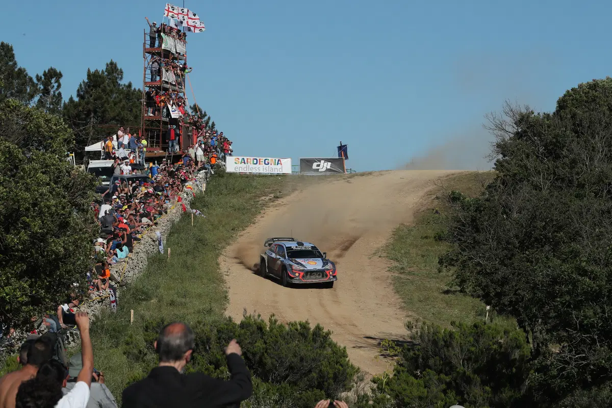 WRC18 Italia Sardegna. Neuville e Hyundai verso l’Infinito e oltre! (30)
