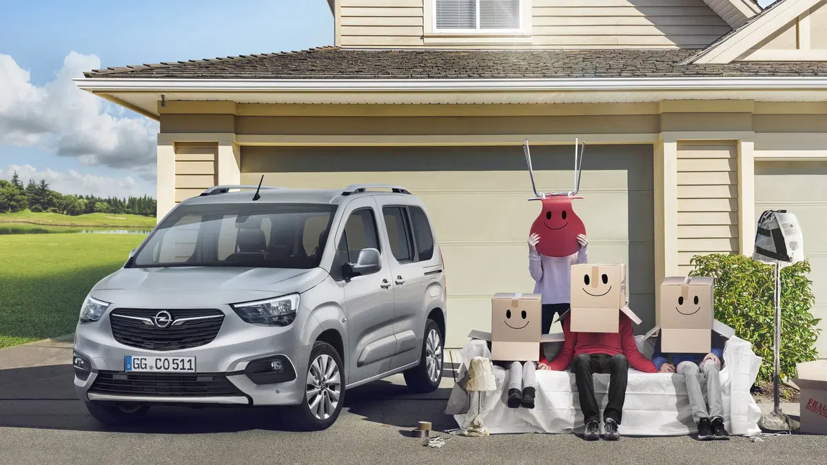 Opel Combo Life: ora disponibile in Italia, ecco i prezzi (4)