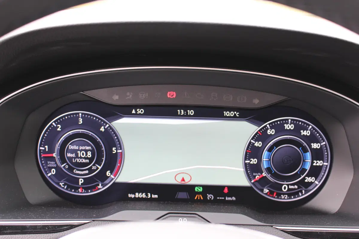 Volkswagen Passata AllTrack | AMboxing (8)