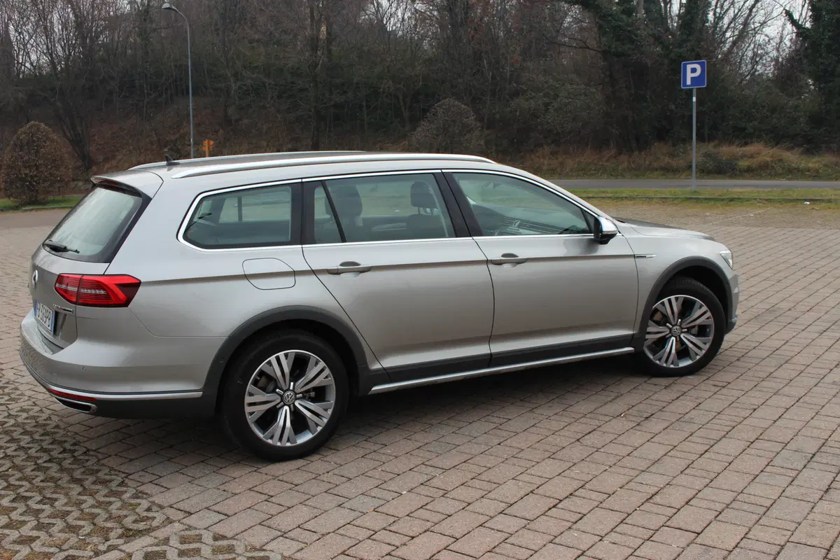 Volkswagen Passata AllTrack | AMboxing (40)
