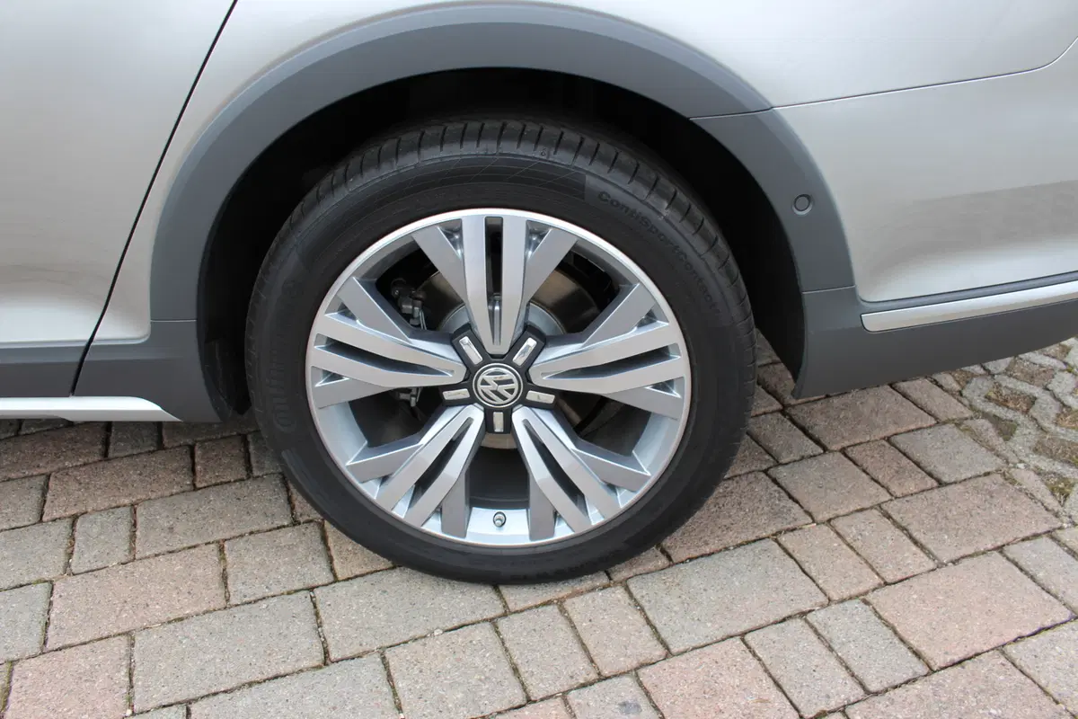 Volkswagen Passata AllTrack | AMboxing (44)