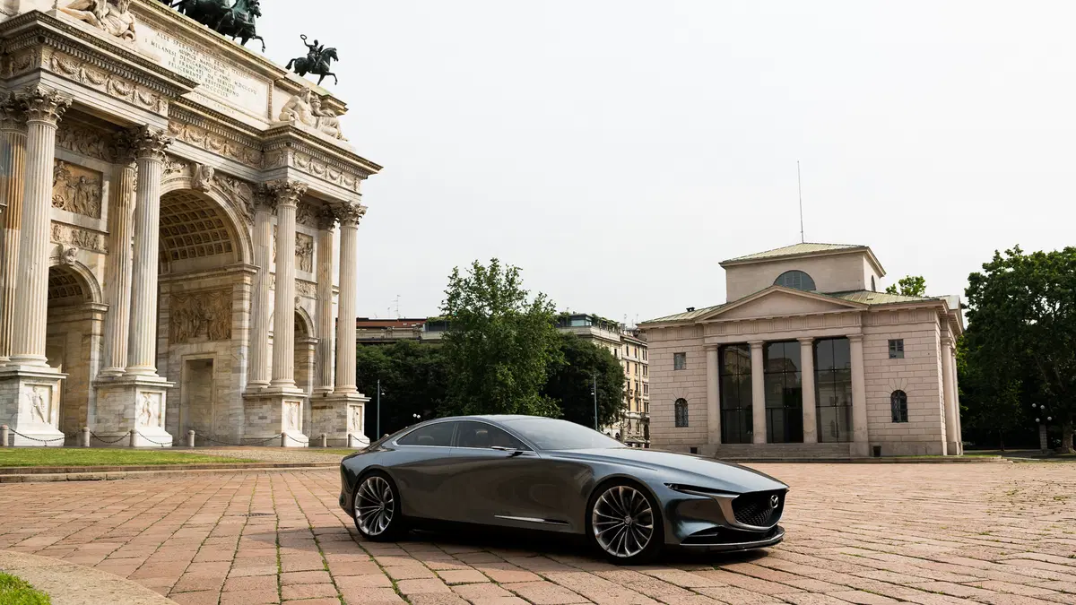 Mazda Vision Coupé a Milano, con il nuovo stile artistico della Casa giapponese [video] (5)