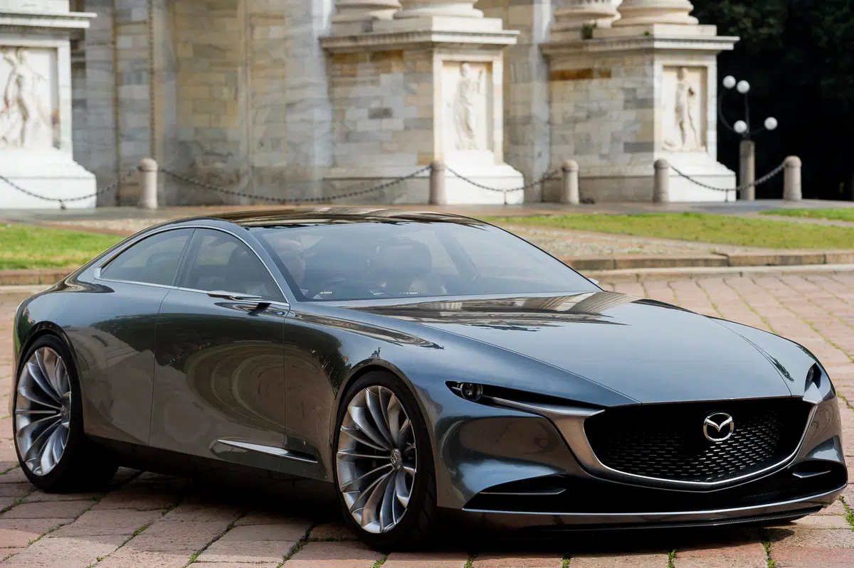 Mazda Vision Coupé a Milano, con il nuovo stile artistico della Casa giapponese [video] (11)