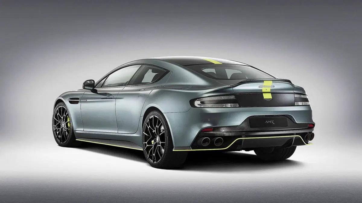 Aston Martin Rapide AMR, la serie limitata da 600 CV (2)