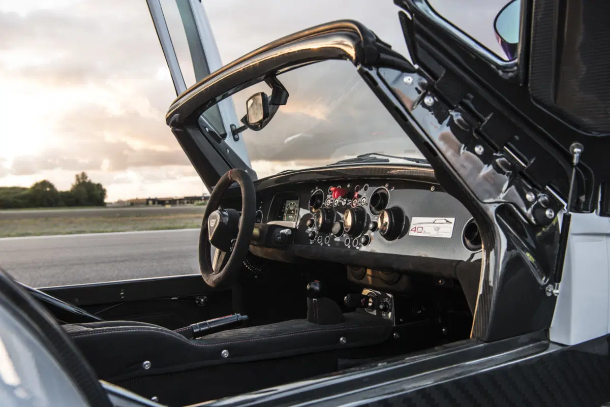 Donkervoort D8 GTO-40, la “Seven” olandese più estrema (5)