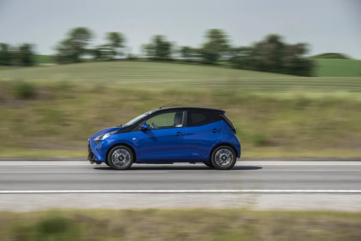 Toyota Aygo restyling 2018 | la citycar aggiorna il look e il motore (4)