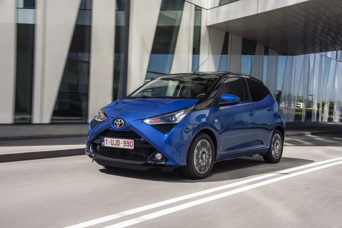 Toyota Aygo restyling 2018 | la citycar aggiorna il look e il motore (9)