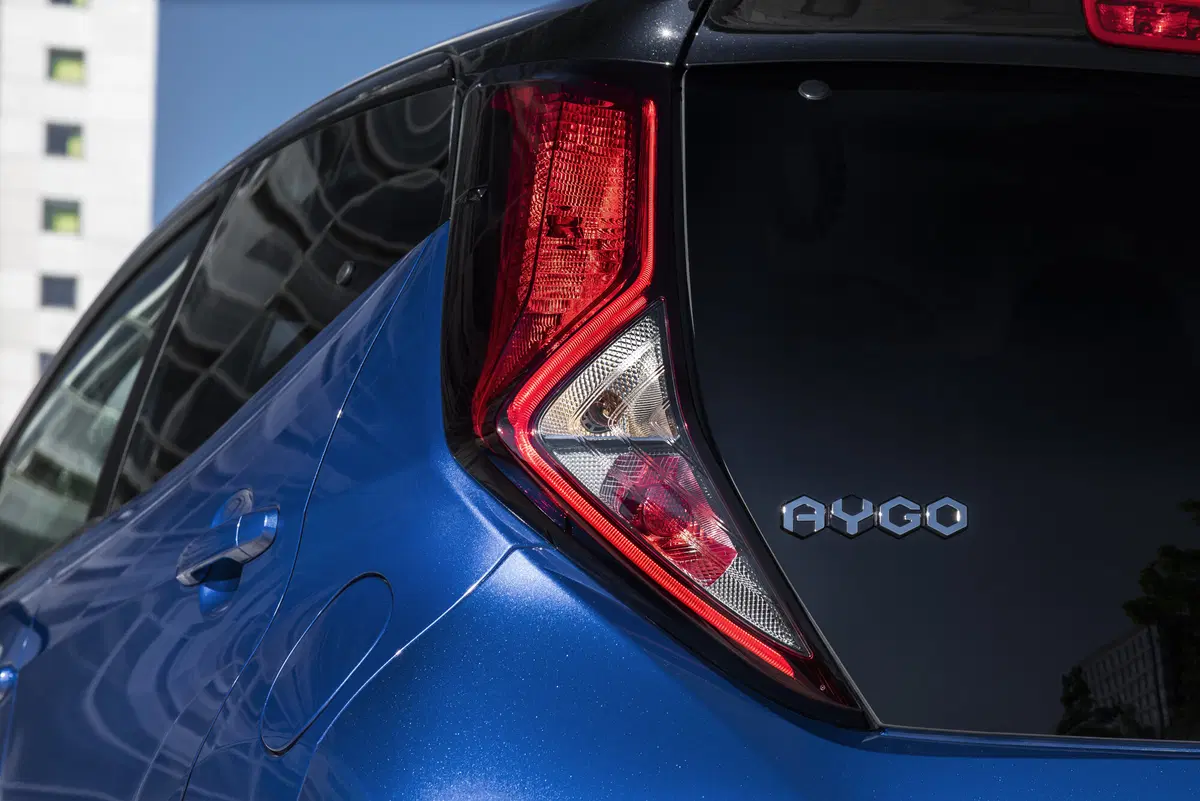 Toyota Aygo restyling 2018 | la citycar aggiorna il look e il motore (11)