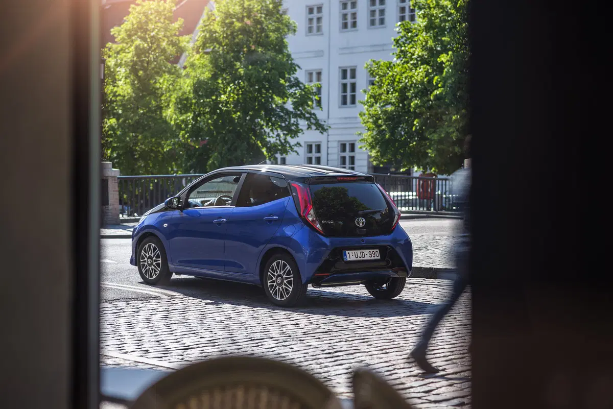 Toyota Aygo restyling 2018 | la citycar aggiorna il look e il motore (18)