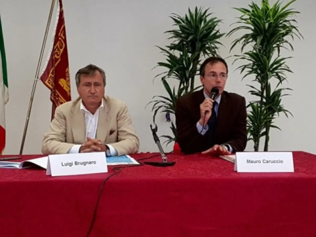 Yuko: a Venezia il primo car sharing ibrido con Toyota [video] (8)