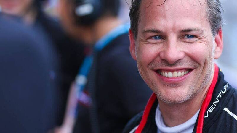 Formula 1, Villeneuve: &laquo;Smettere con le corse? Non se ne parla&raquo;