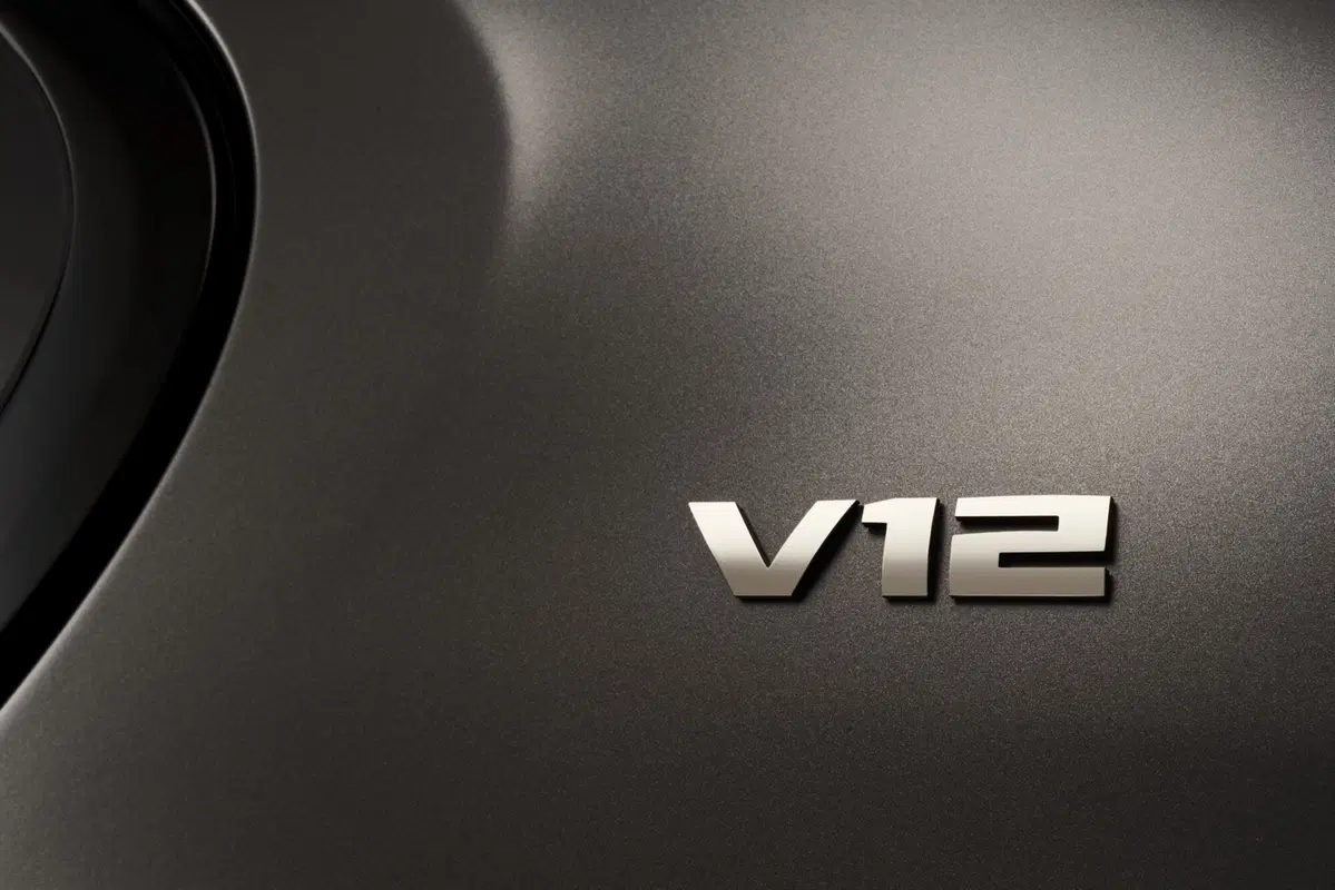 BMW M760i xDrive: per manager veloci (14)