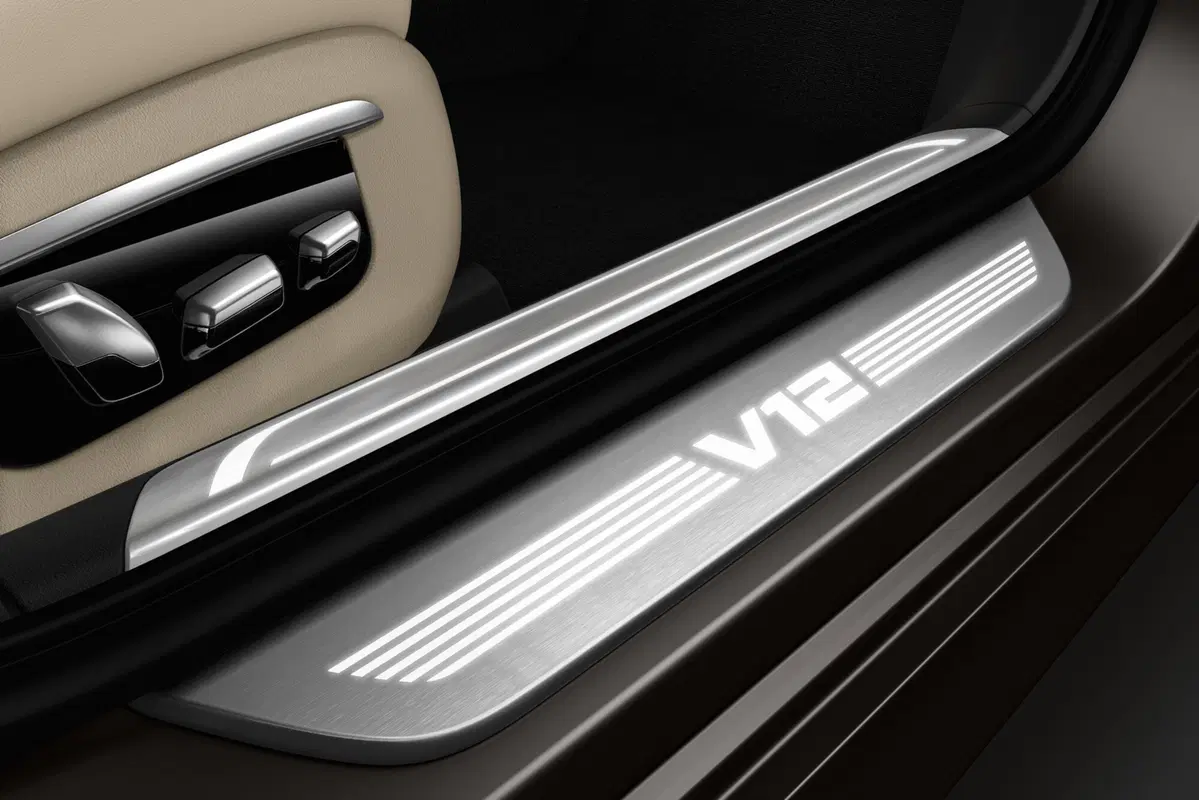 BMW M760i xDrive: per manager veloci (10)