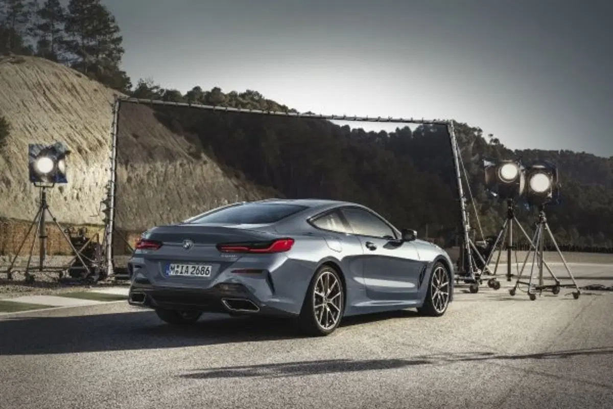 Nuova BMW Serie 8: eccola dal vivo [video] (2)